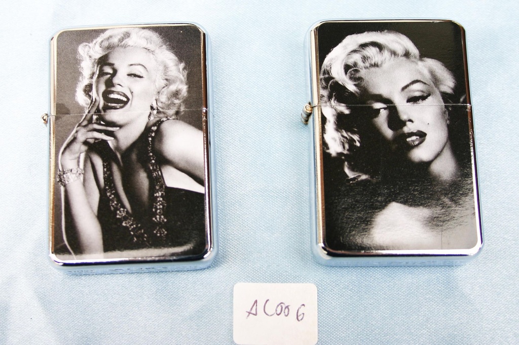 ACCENDINO TIPO ZIPPO MARILYN 4 MOD. 