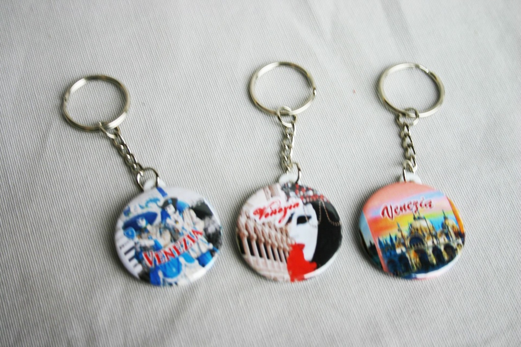 PORTACHIAVI LATTA 2.5 cm DA PERS. 