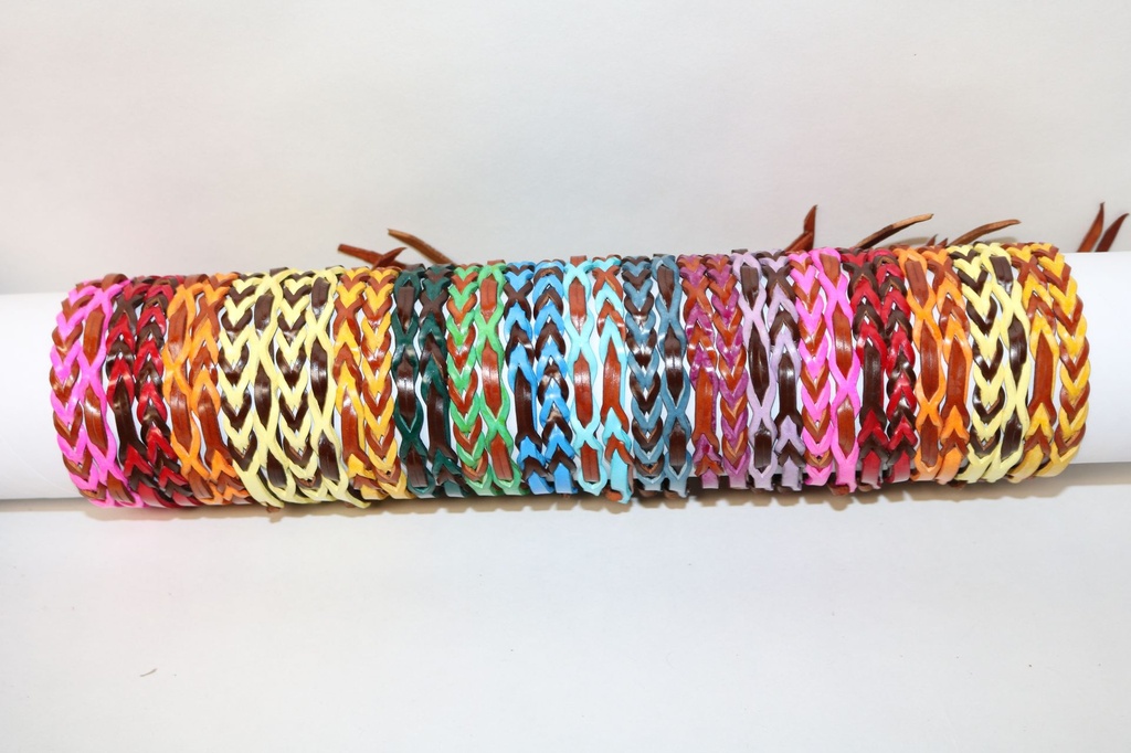 BRACCIALE CUOIO TRECCE FUCSIA ASS. 