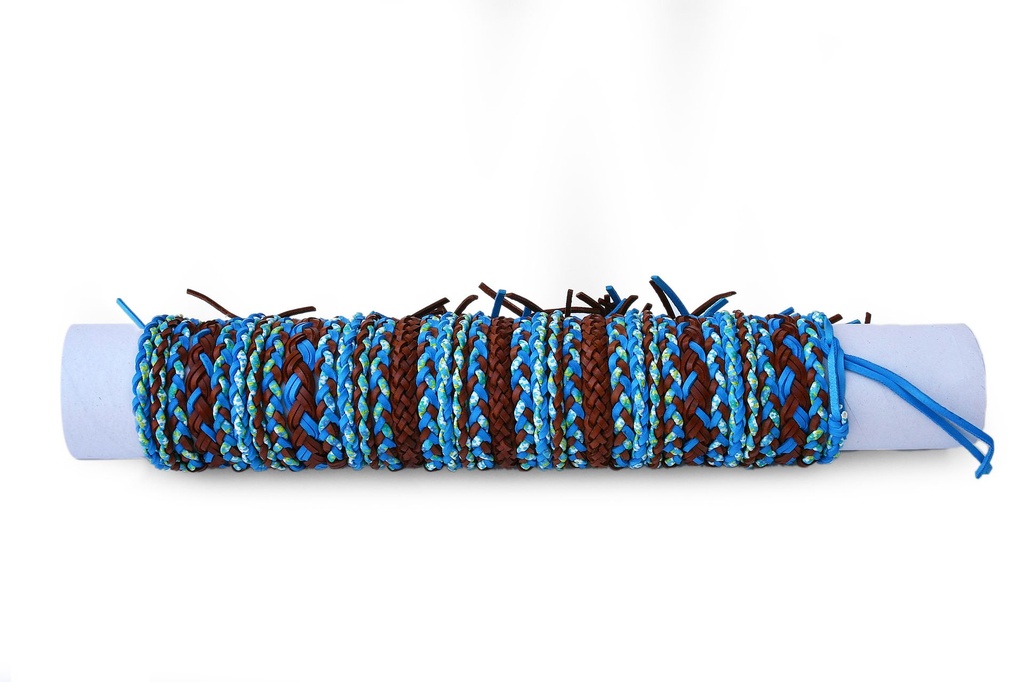 BRACCIALE CUOIO TRECCE AZZURRE ASS.. 