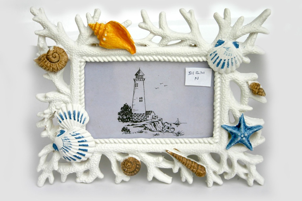 PORTAFOTO RESINA RAMO C/CONCH. 24x19,5x3.5 NATURAL 