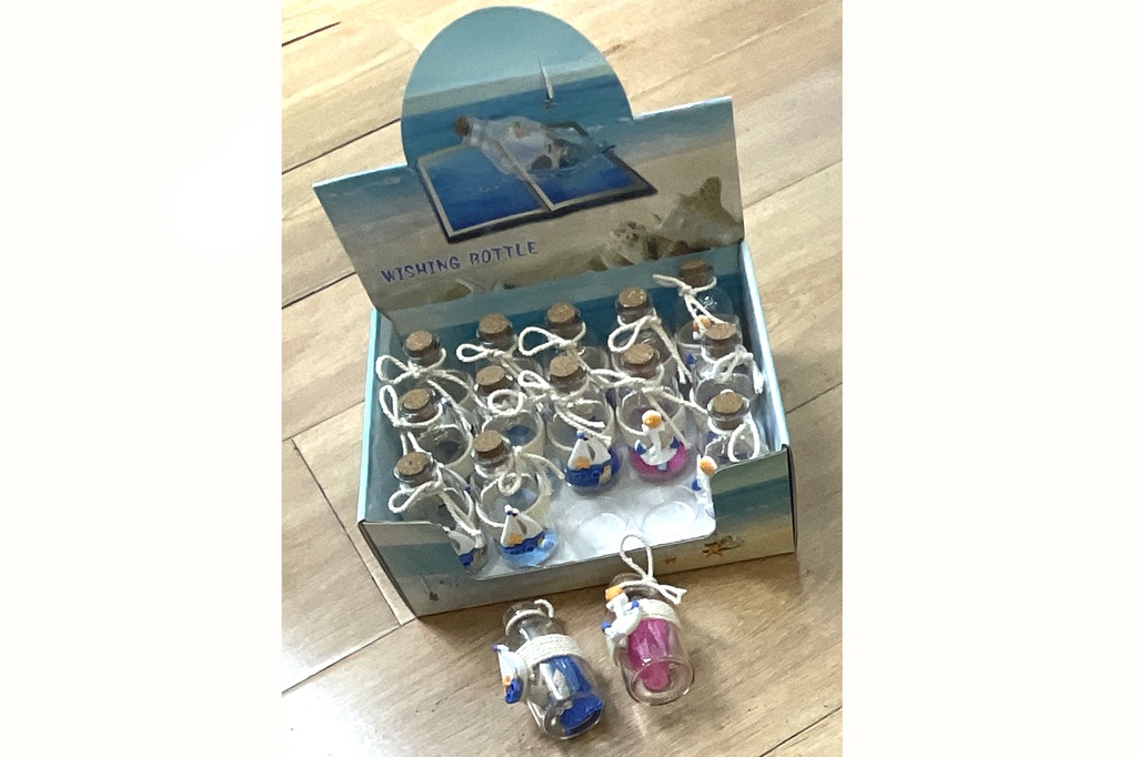 BOTTIGLIETTE VETRO C/INSERTO RESINA BARCA/ANCORA E SABBIA CONF. 15PZ  3.20*6.50 CM