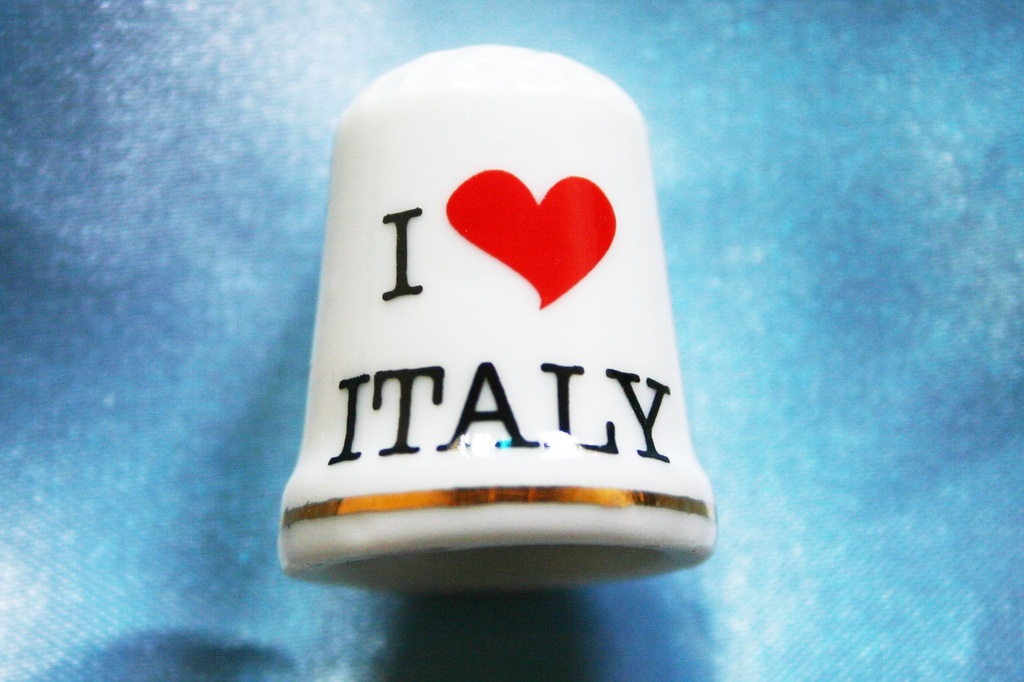 DITALE CERAMICA C/SCATOLA "I LOVE ITALY" 