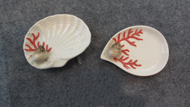 PIATTINO CERAMICA CONCHIGLIA OVALE RAMO CORALLO 