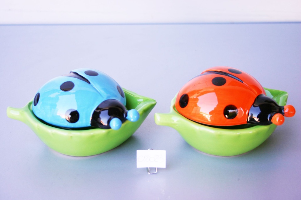 POSACENERE CERAMICA COCCINELLA 4 COL ASS 