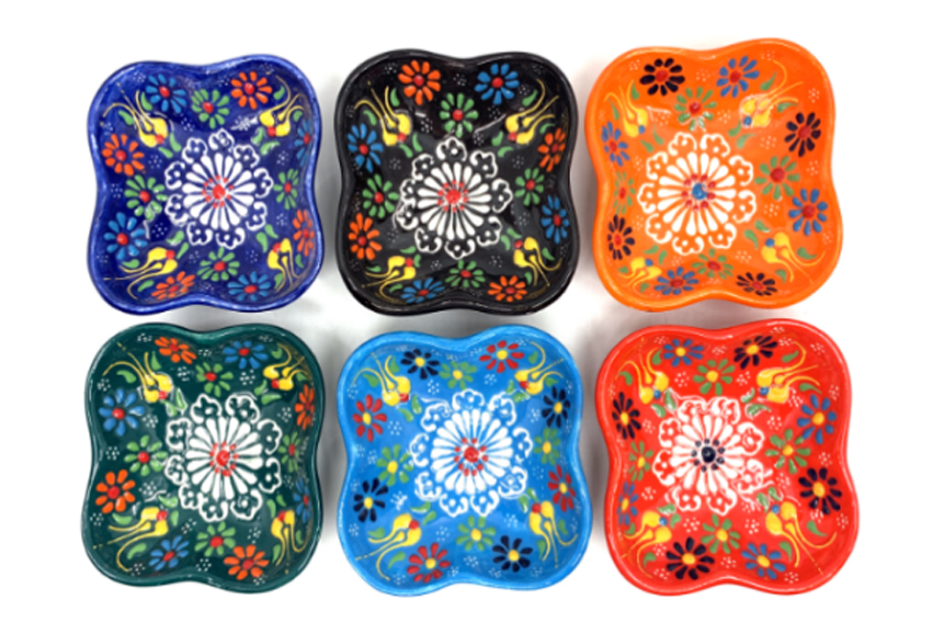 CIOTOLA QUADRATA CERAMICA 8 CM COL ASS 