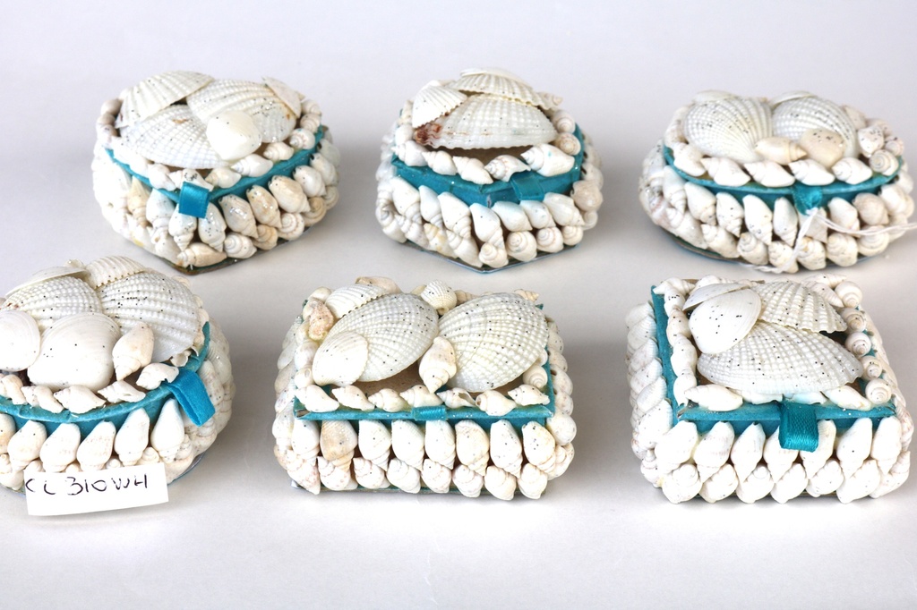 SCATOLA CONCH. BIANCHE PICC C/GLITTER 