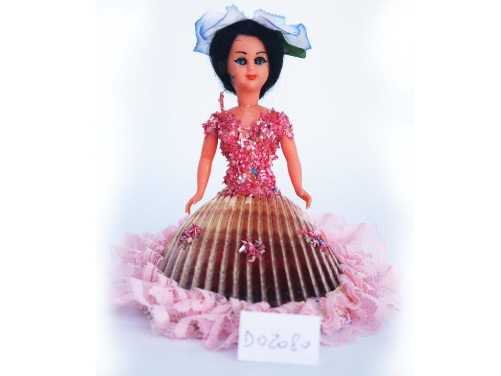 DAMINA CONCHIGLIA SEDUTA H 10 CM 