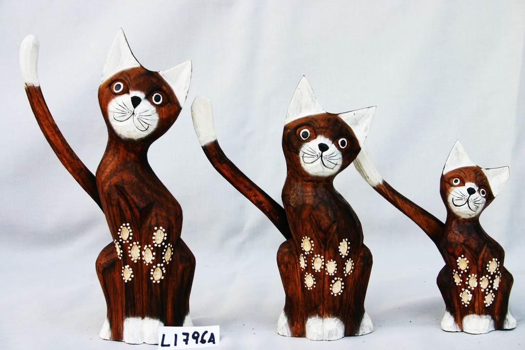 SET GATTO LEGNO CODA BIANCA 15-20-25 cm. 
