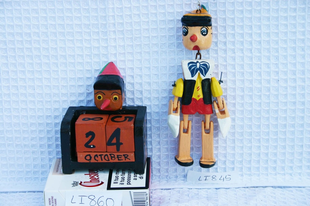 CALENDARIO LEGNO PINOCCHIO 