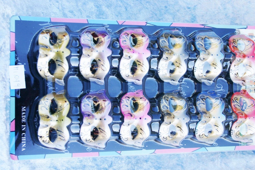 MAGNETE MASCHERA PLASTICA 