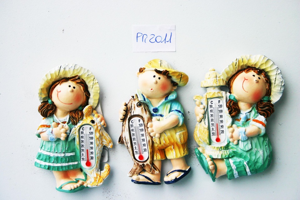 MAGNETI RESINA MARINAI BIMBI H.7,5 cm 4 MOD.ASS. 