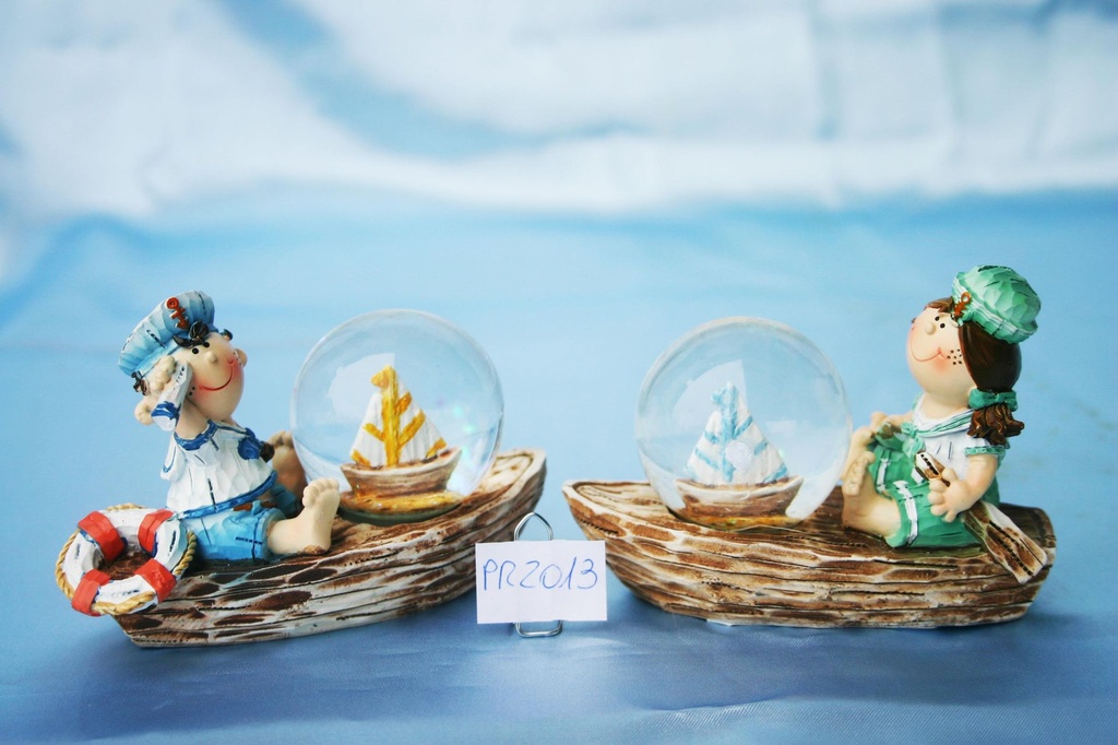 MARINAI BIMBI RESINA C/BOLLA NEVE 2 MOD. ASS. 