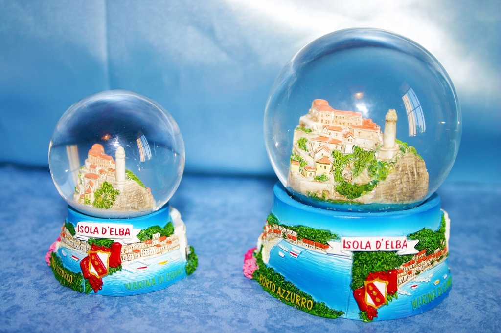 BOLLA NEVE RESINA ISOLA D'ELBA PICC 