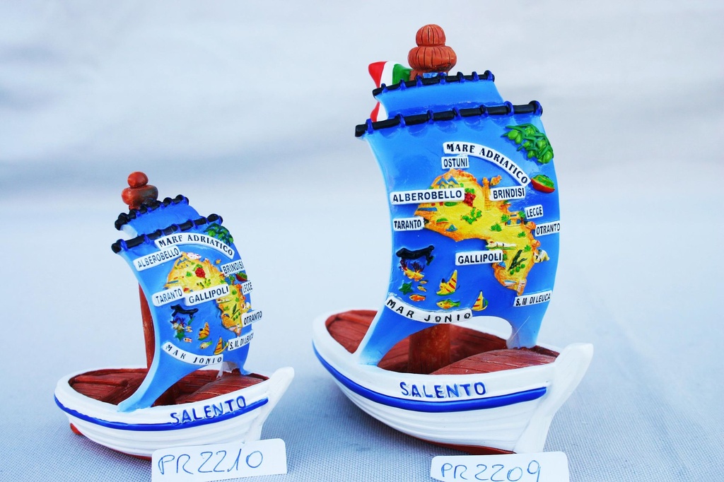 BARCA RESINA MEDIA SALENTO CM 12 