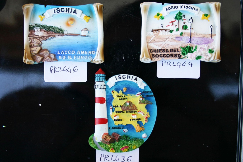MAGNETE RESINA PERGAMENA ISCHIA IL SOCCORSO 