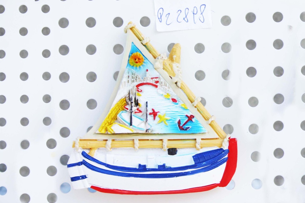 MAGNETE RESINA BARCHETTA BIANCA C/VEDUTA PONTE 