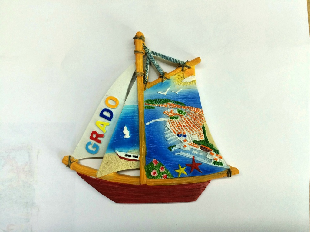 MAGNETE RESINA BARCA BIANCA GRADO 