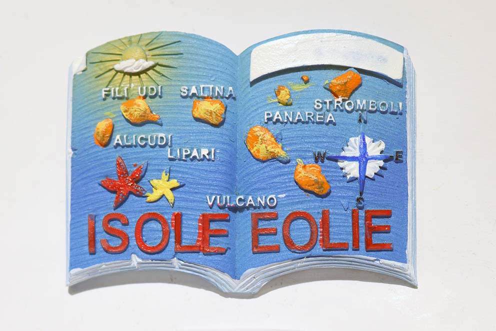 MAGNETE RESINA LIBRO ISOLE EOLIE 