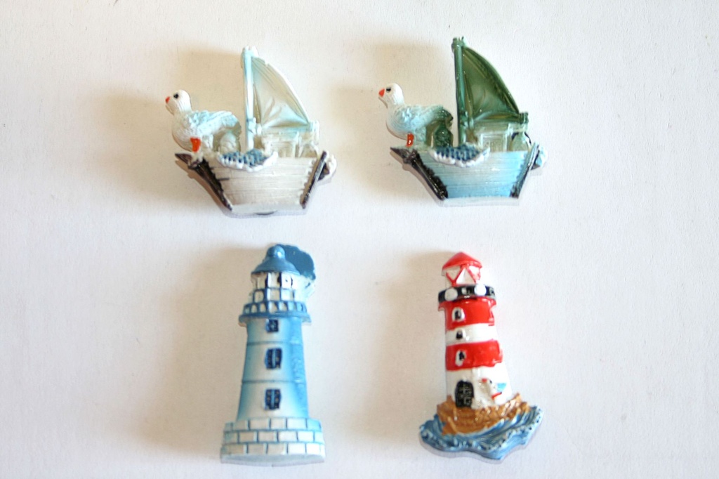 MAGNETI RESINA FARO 2 MOD ASS 