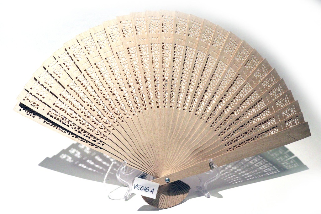 VENTAGLI LEGNO NAT. 9" - TUTTO FORATO 