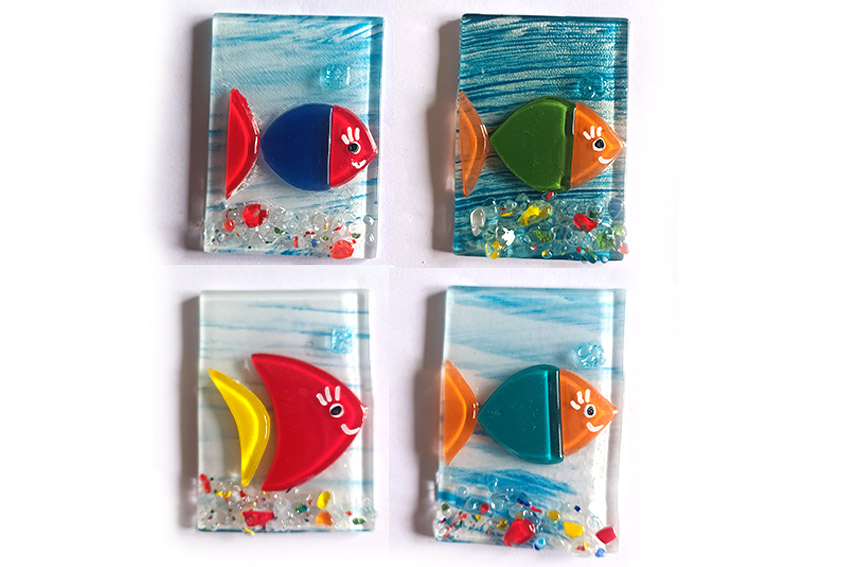 MAGNETE RETT VETRO C/PESCE 5*7 CM COL ASS 