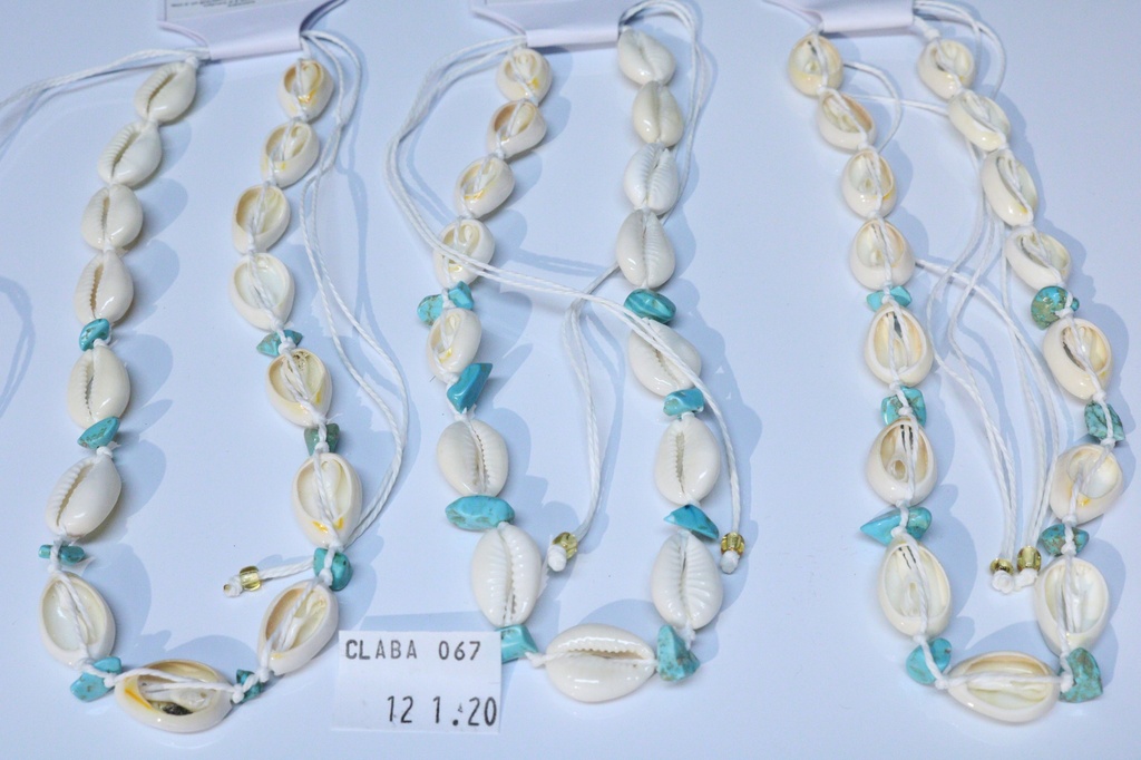 COLLANA PIETRA E CONCHIGLIA